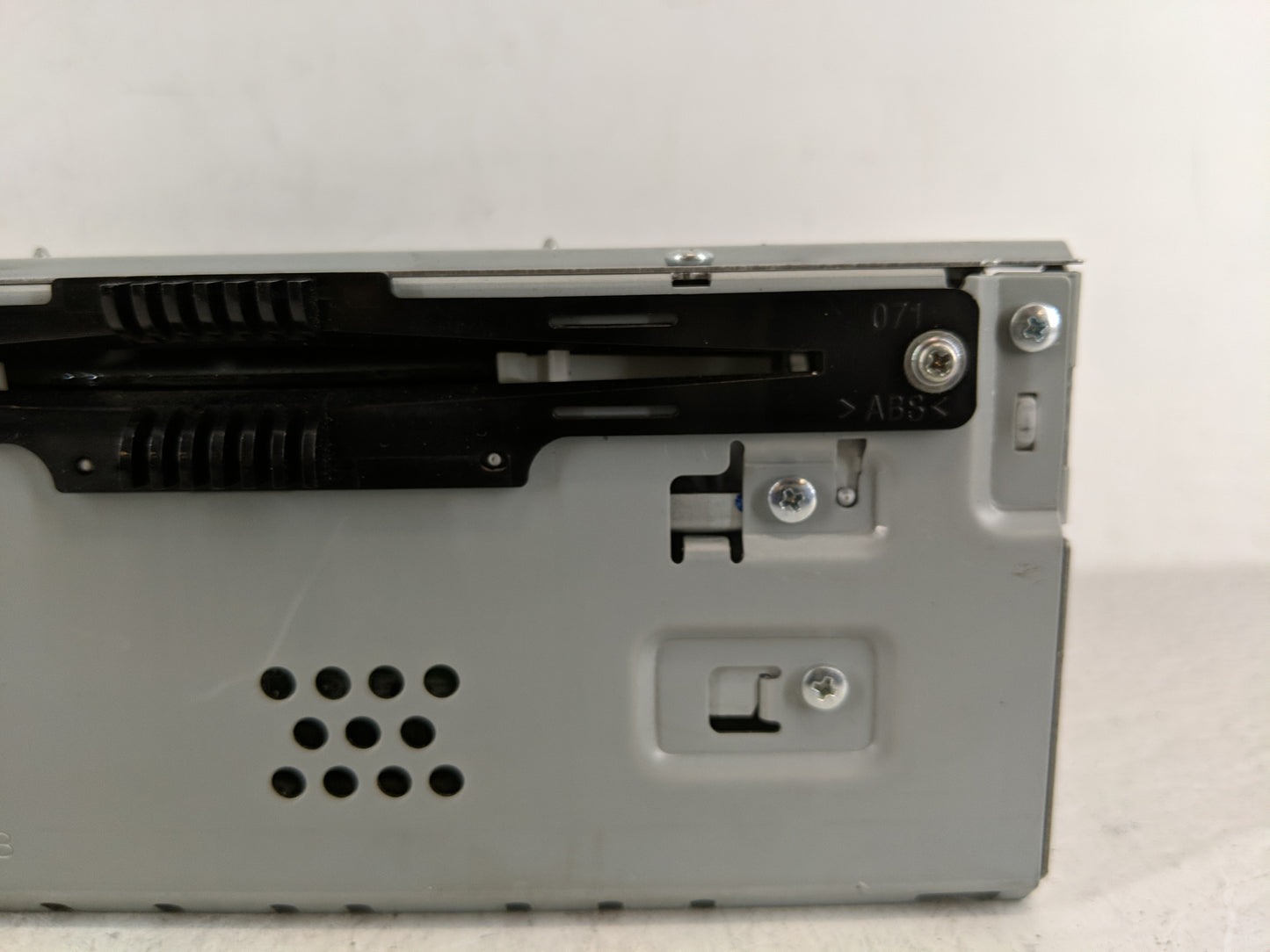 2017-2019 Lincoln Mkc Radio AM FM Cd Player Receiver Replacement P/N:GJ7T-19C107-DA Fits Fits 2017 2018 2019 OEM Used Auto P