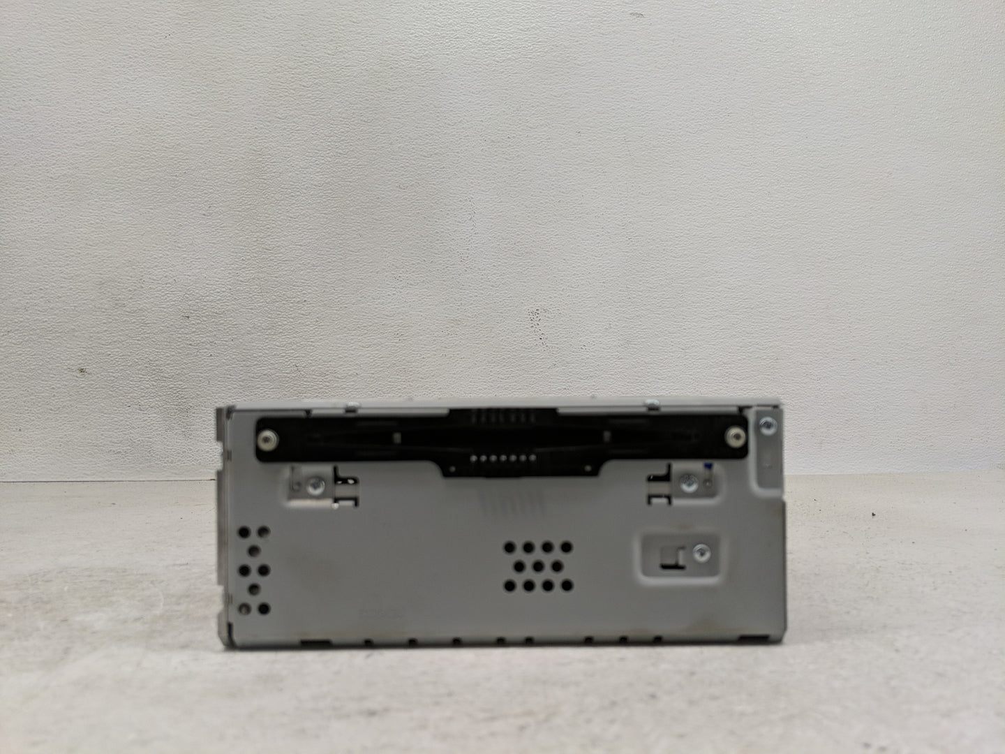 2017-2019 Lincoln Mkc Radio AM FM Cd Player Receiver Replacement P/N:GJ7T-19C107-DD Fits Fits 2017 2018 2019 OEM Used Auto P