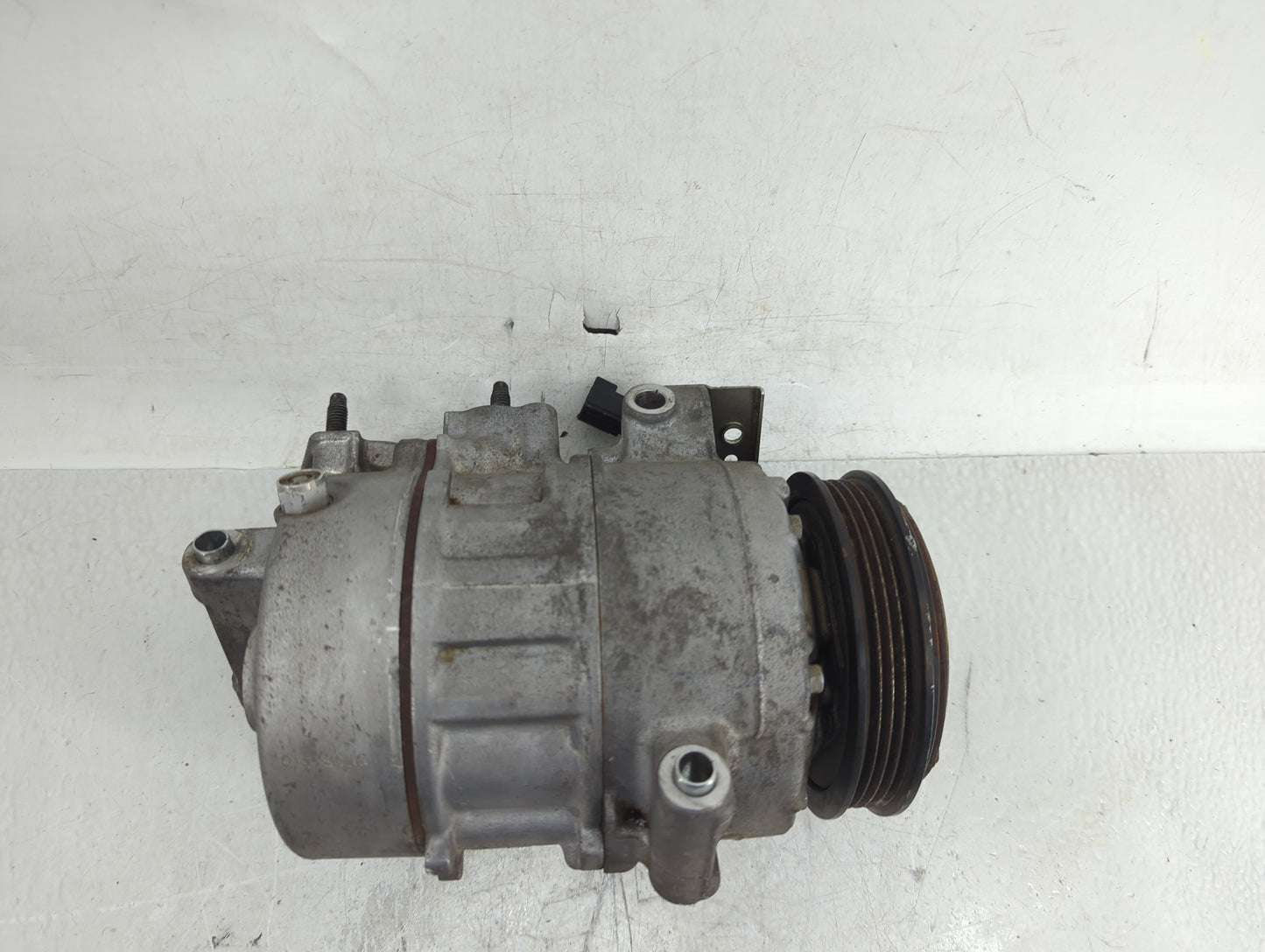 2017-2019 Lincoln Mkc Air Conditioning A/c Ac Compressor Oem - Oemusedautoparts1.com