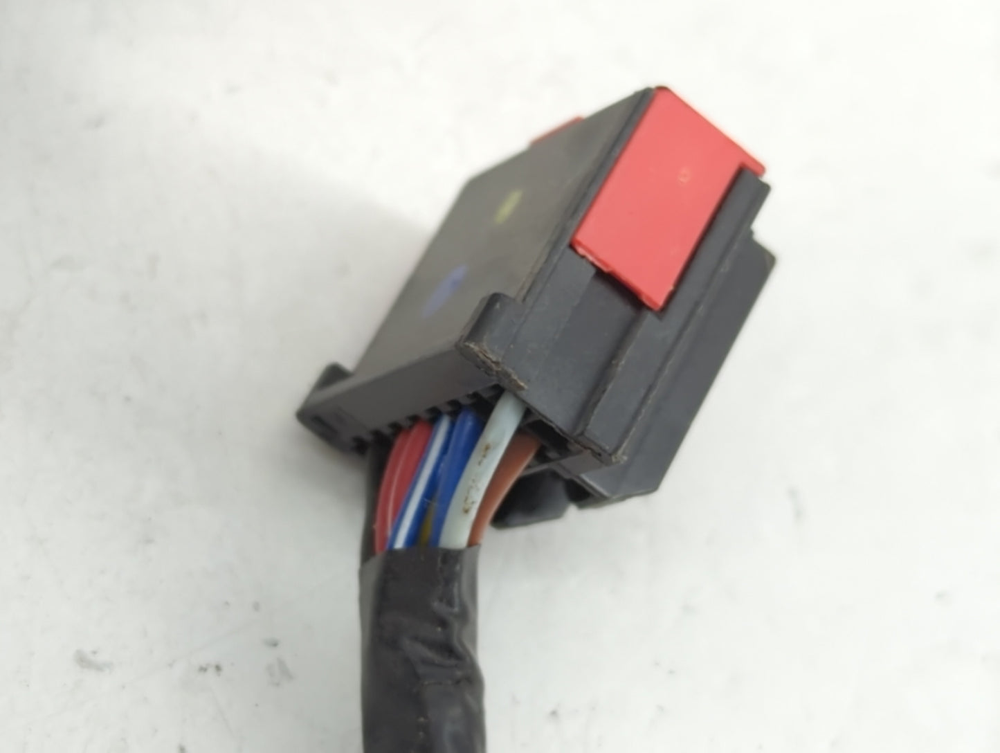 2016-2019 Lincoln Mkc Driver Side View Mirror - Left Door Mirror OEM Used - Oemusedautoparts1.com