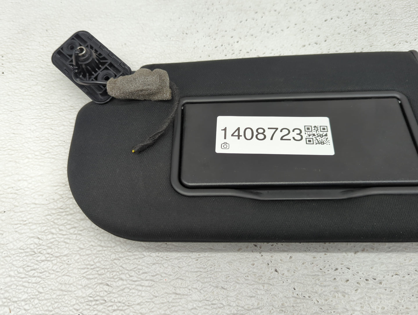 2015-2019 Lincoln Mkc Sun Visor Shade Replacement Driver Left Mirror Fits Fits 2015 2016 2017 2018 2019 OEM Used Auto Parts 