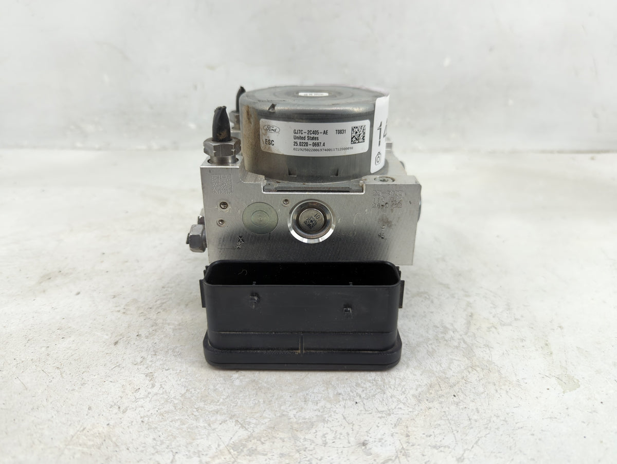 2017 Lincoln Mkc Anti-Lock Brake ABS Pump Module Actuator OEM P/N:GJ7C-2C405-AE Fits OEM Used Auto Parts - Oemusedautoparts1