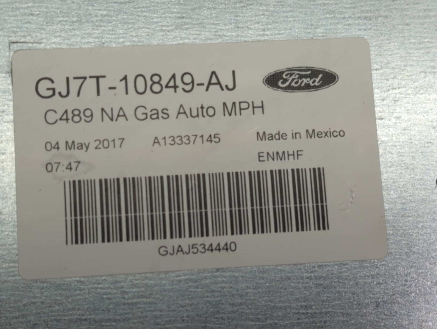 2017 Lincoln Mkc Instrument Cluster Speedometer Gauges P/N:GJ7T-10849-AJ Fits OEM Used Auto Parts - Oemusedautoparts1.com