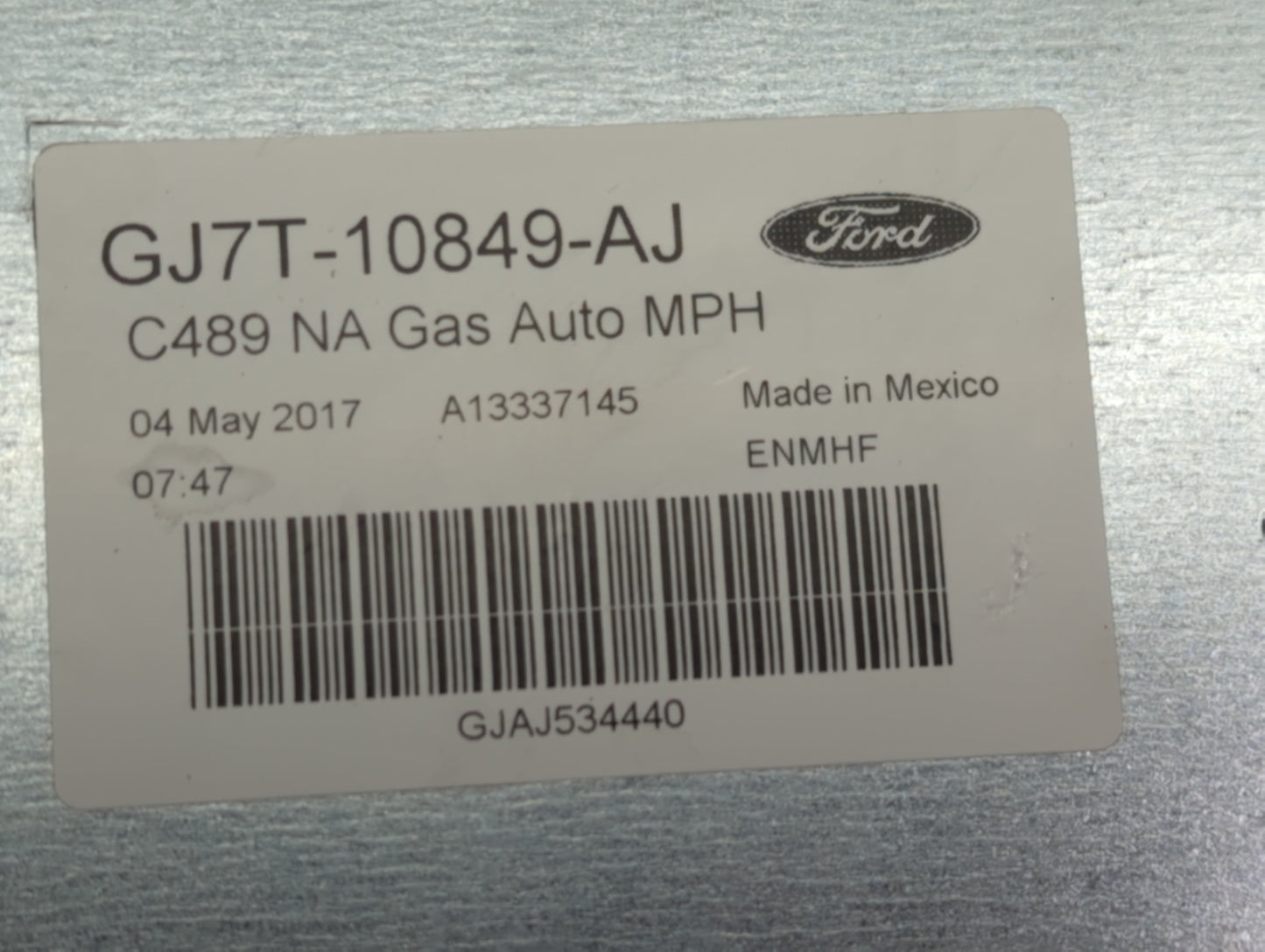 2017 Lincoln Mkc Instrument Cluster Speedometer Gauges P/N:GJ7T-10849-AJ Fits OEM Used Auto Parts - Oemusedautoparts1.com