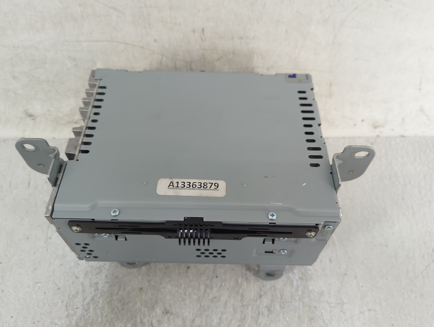 2017 Lincoln Mkc Radio AM FM Cd Player Receiver Replacement P/N:GJ7T-19C107-AE Fits OEM Used Auto Parts - Oemusedautoparts1.