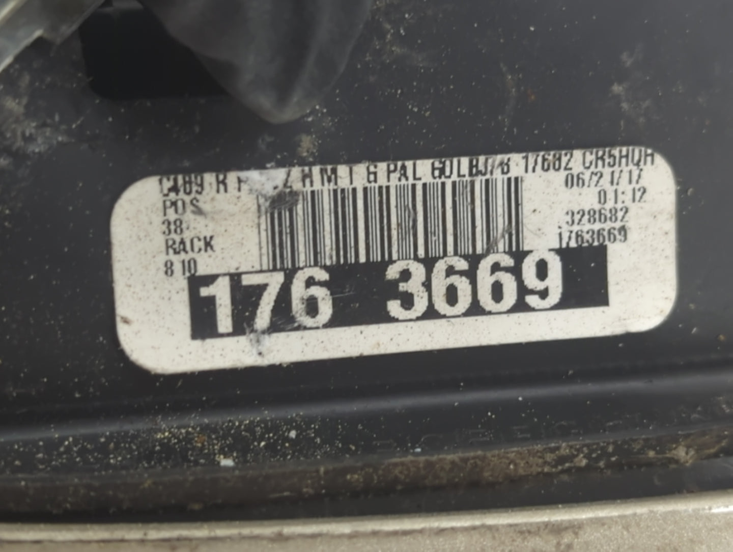 2015-2019 Lincoln Mkc Passenger Side View Mirror - Right Door Mirror OEM Used - Oemusedautoparts1.com