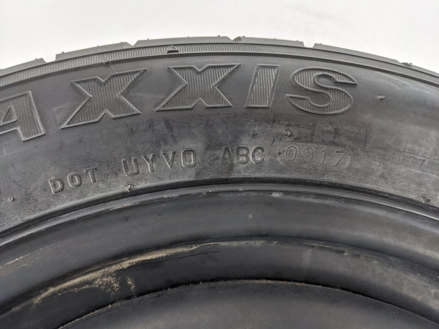 2015-2019 Lincoln Mkc Spare Donut Tire Wheel Rim Oem 1420804 - Oemusedautoparts1.com