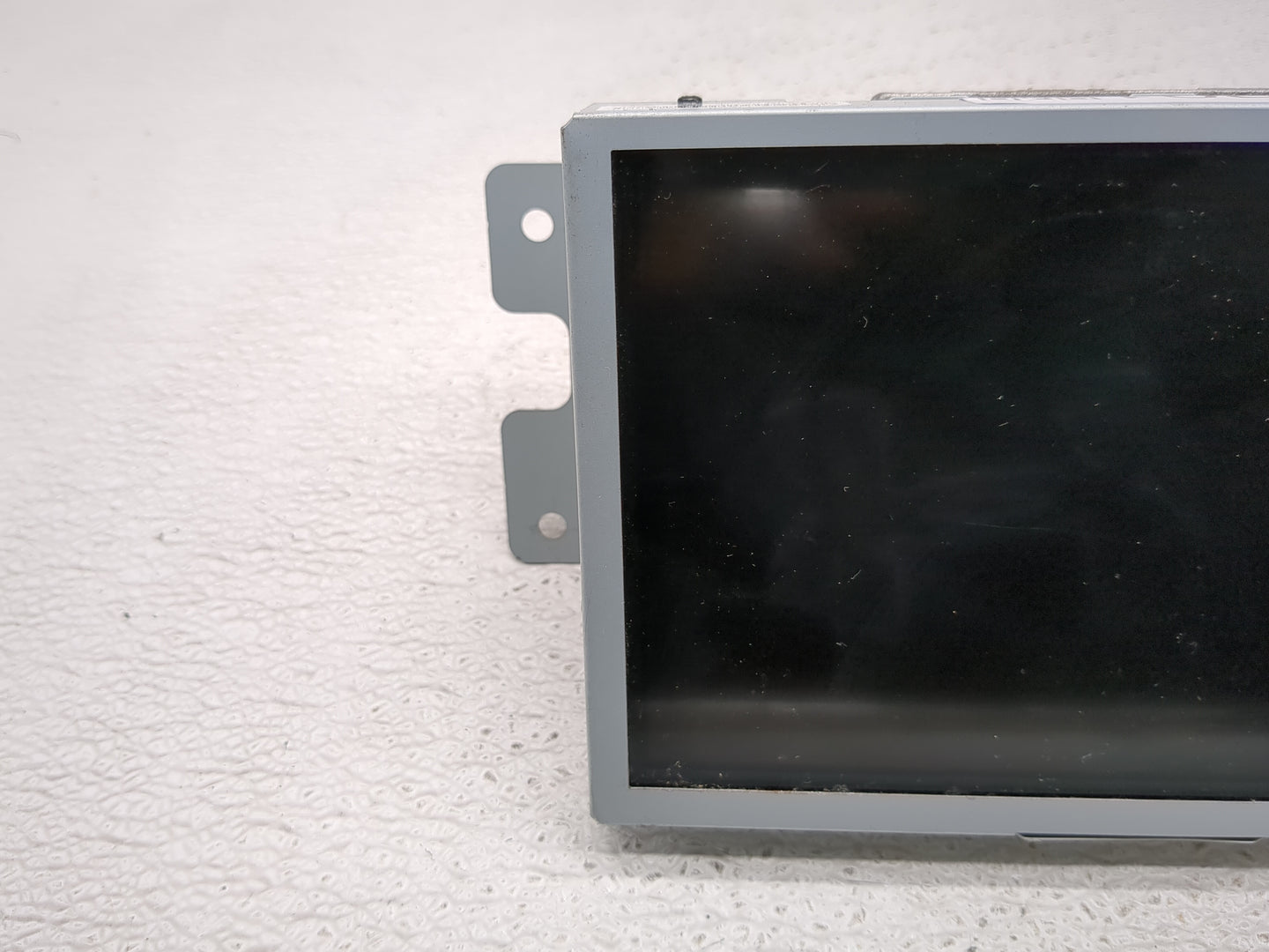 2016-2019 Lincoln Mkc Information Display Screen - Oemusedautoparts1.com