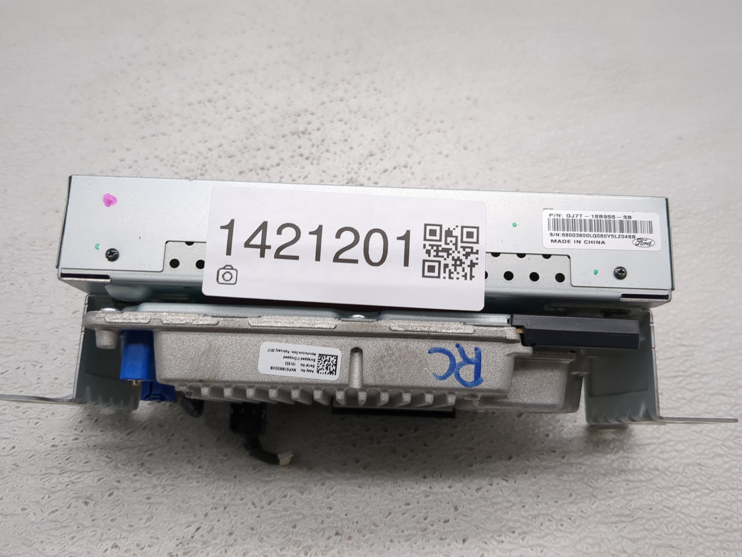2016-2019 Lincoln Mkc Information Display Screen - Oemusedautoparts1.com