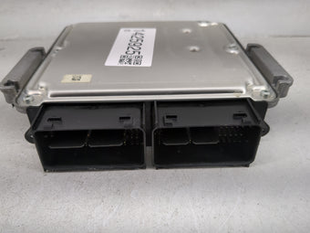 compare product 2017 Lincoln Mkc PCM Engine Control Computer ECU ECM PCU OEM P/N:HJ7A-12A650-DA HS7A-12B684-JA, 0261S16523 Fits OEM Used Auto Parts