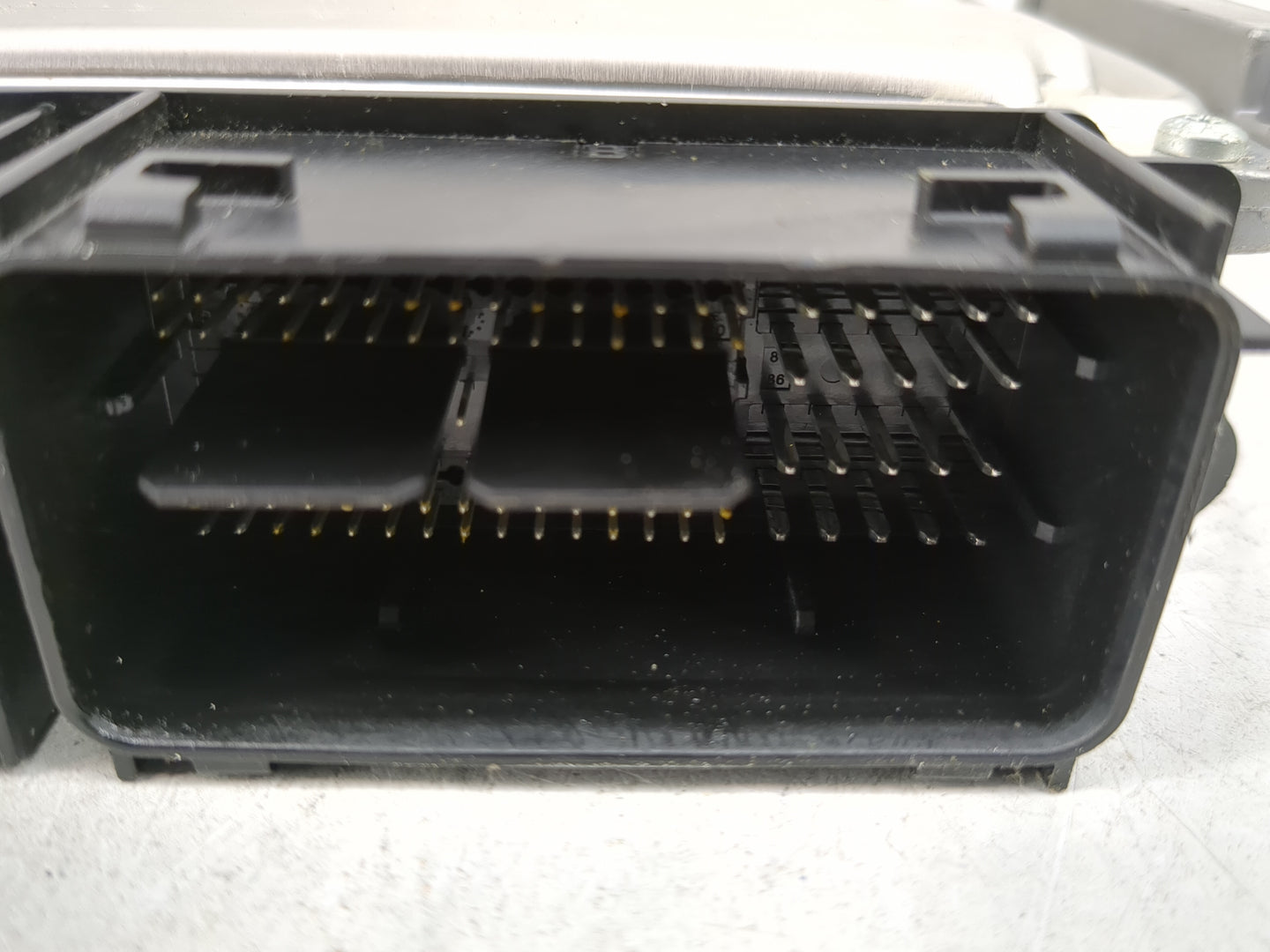 2017 Lincoln Mkc PCM Engine Control Computer ECU ECM PCU OEM P/N:HJ7A-12A650-DA HS7A-12B684-JA, 0261S16523 Fits OEM Used Aut