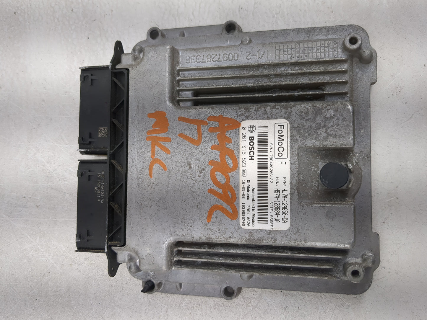 2017 Lincoln Mkc PCM Engine Control Computer ECU ECM PCU OEM P/N:HJ7A-12A650-DA HS7A-12B684-JA, 0261S16523 Fits OEM Used Aut