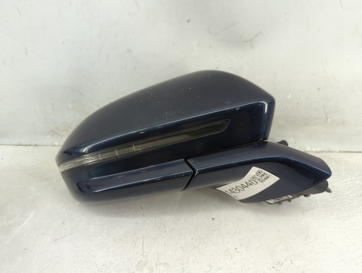 2015-2019 Lincoln Mkc Passenger Side View Mirror - Right Door Mirror OEM Used - Oemusedautoparts1.com