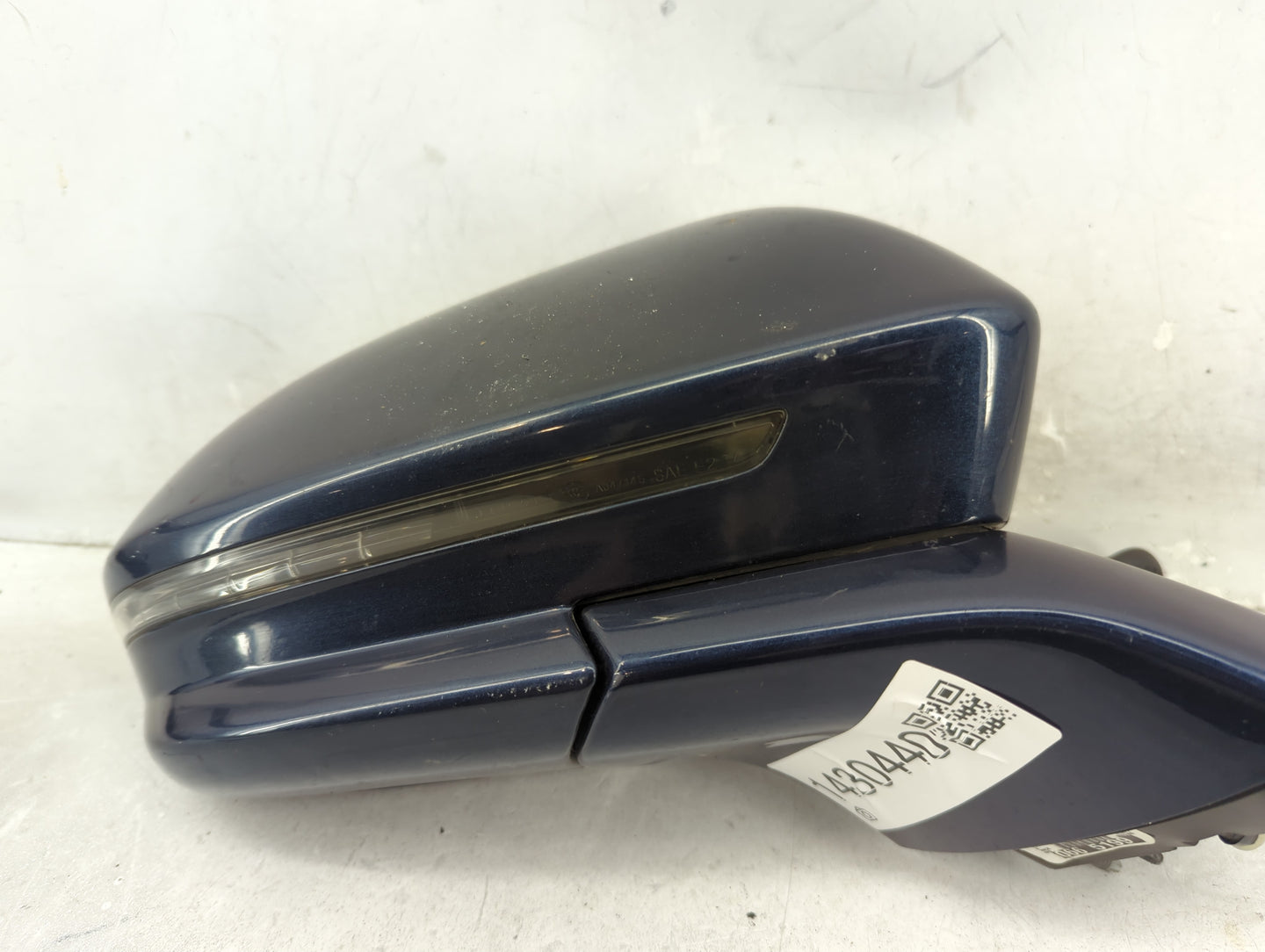 2015-2019 Lincoln Mkc Passenger Side View Mirror - Right Door Mirror OEM Used - Oemusedautoparts1.com