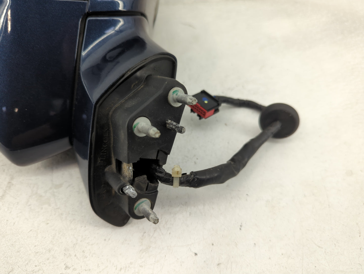 2015-2019 Lincoln Mkc Passenger Side View Mirror - Right Door Mirror OEM Used - Oemusedautoparts1.com