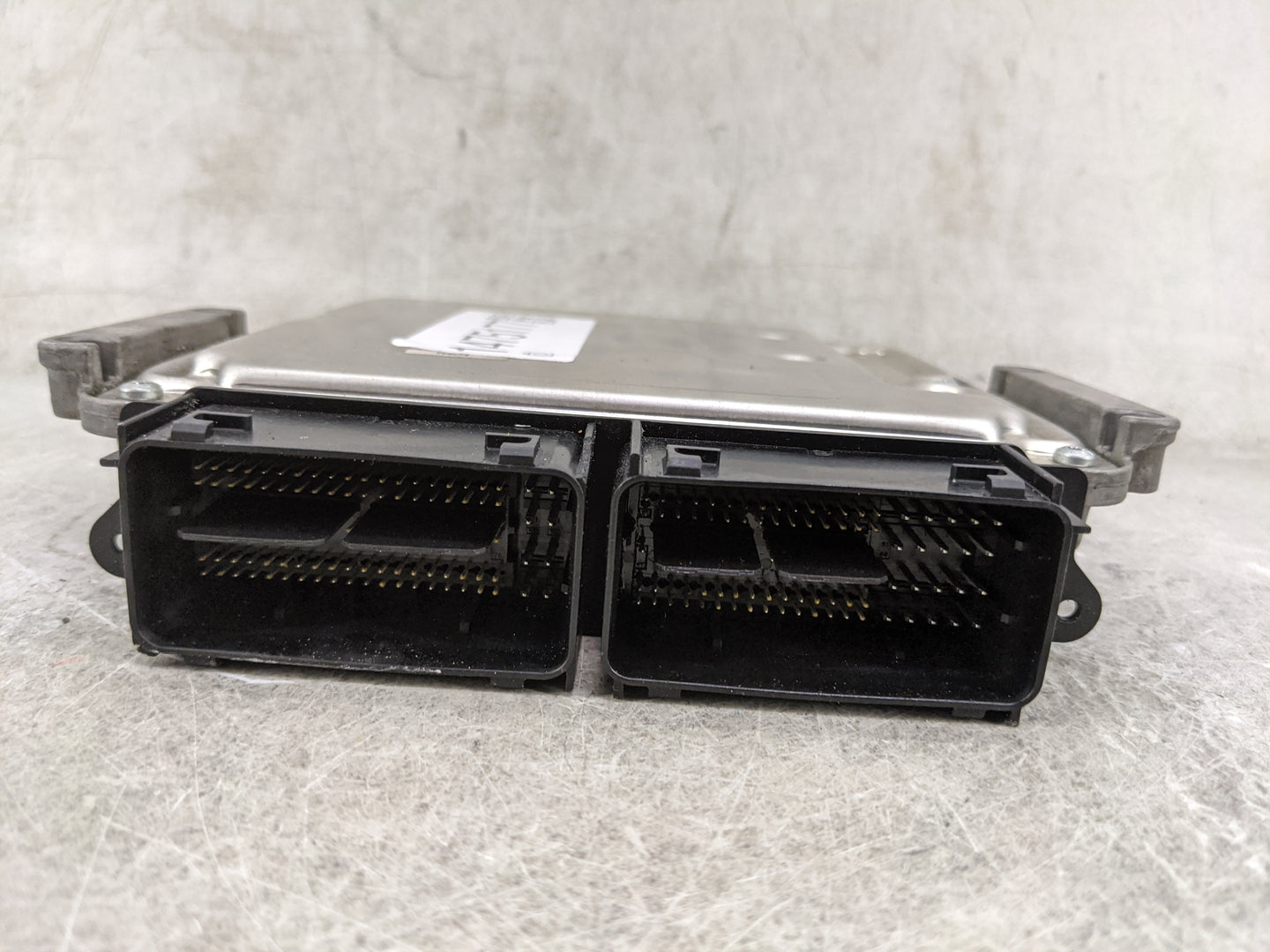 2017 Lincoln Mkc PCM Engine Control Computer ECU ECM PCU OEM P/N:HJ7A-12A650-DA HS7A-12B684-JA Fits Fits 2015 2016 2018 2019