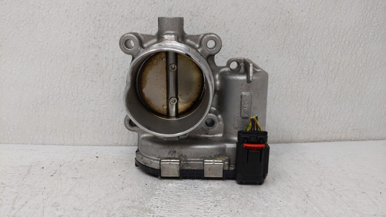 2015-2019 Lincoln Mkc Throttle Body P/N:DS7E-9F991-BB Fits Fits 2014 2015 2016 2017 2018 2019 OEM Used Auto Parts - Oemuseda