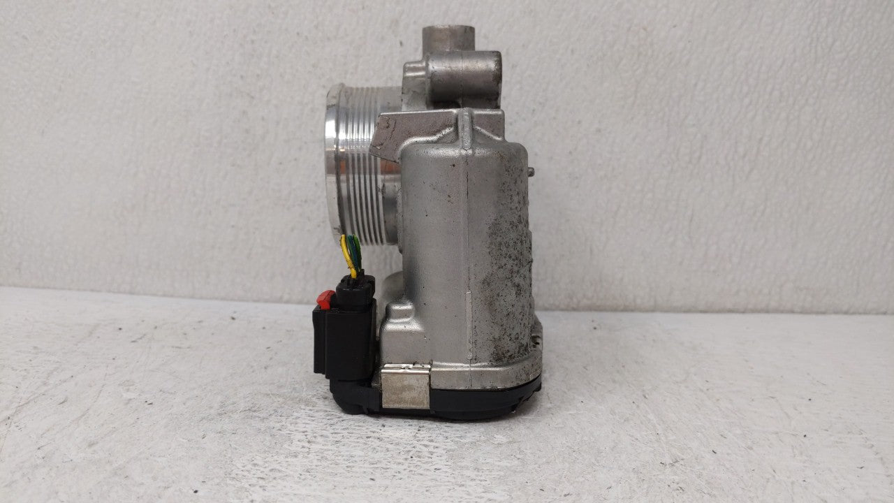 2015-2019 Lincoln Mkc Throttle Body P/N:DS7E-9F991-BB Fits Fits 2014 2015 2016 2017 2018 2019 OEM Used Auto Parts - Oemuseda