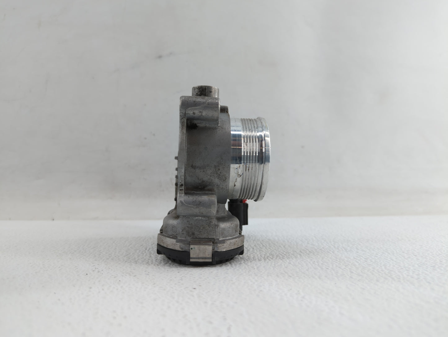 2015-2019 Lincoln Mkc Throttle Body P/N:DS7E-9F991-BB Fits Fits 2014 2015 2016 2017 2018 2019 OEM Used Auto Parts - Oemuseda