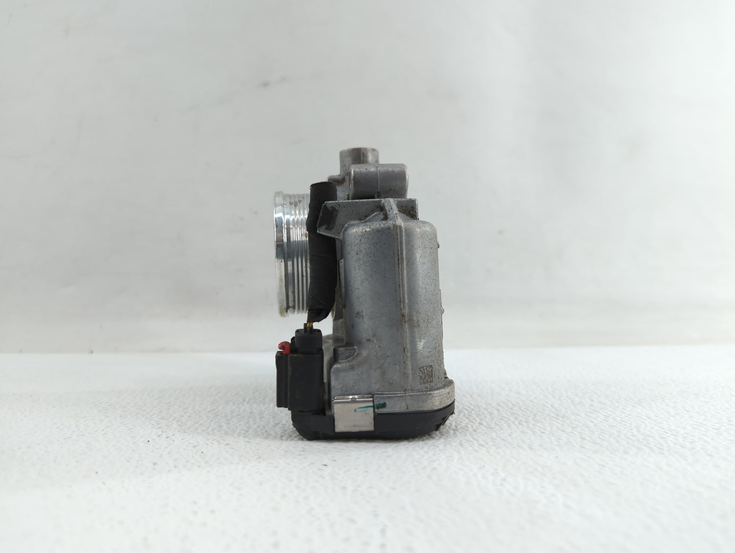 2015-2019 Lincoln Mkc Throttle Body P/N:DS7E-9F991-BB Fits Fits 2014 2015 2016 2017 2018 2019 OEM Used Auto Parts - Oemuseda