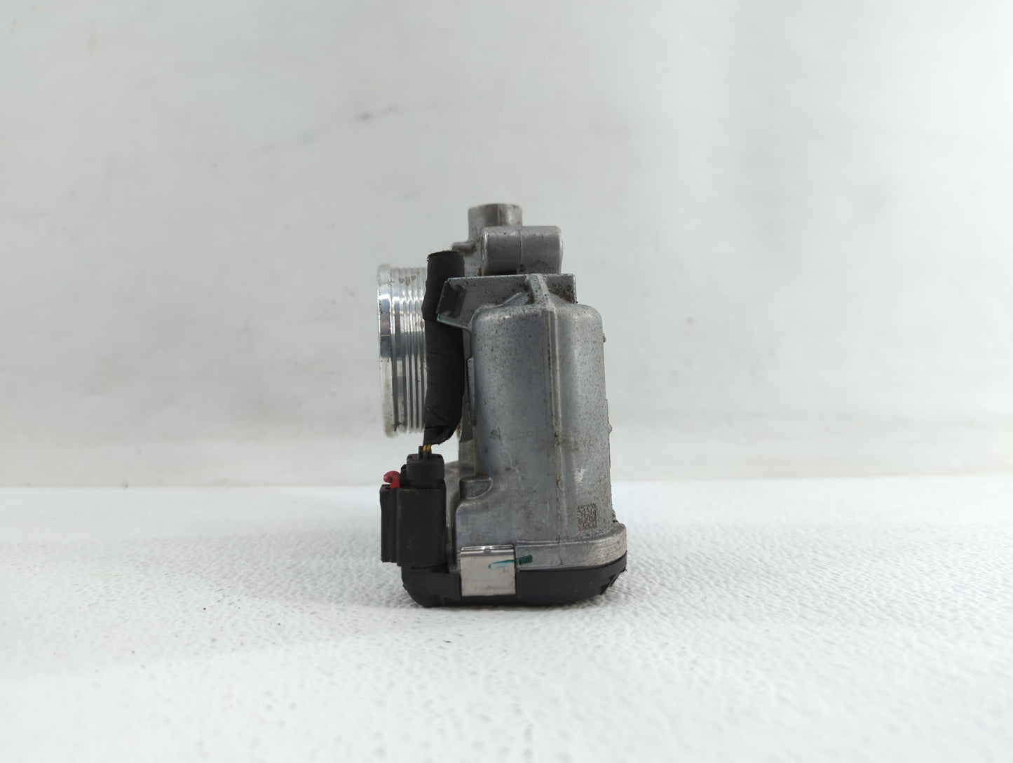 2015-2019 Lincoln Mkc Throttle Body P/N:DS7E-9F991-BB Fits Fits 2014 2015 2016 2017 2018 2019 OEM Used Auto Parts - Oemuseda