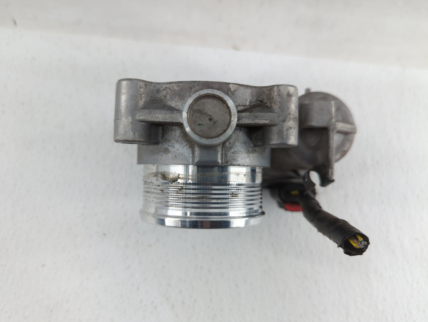 2015-2019 Lincoln Mkc Throttle Body P/N:DS7E-9F991-BB Fits Fits 2014 2015 2016 2017 2018 2019 OEM Used Auto Parts - Oemuseda