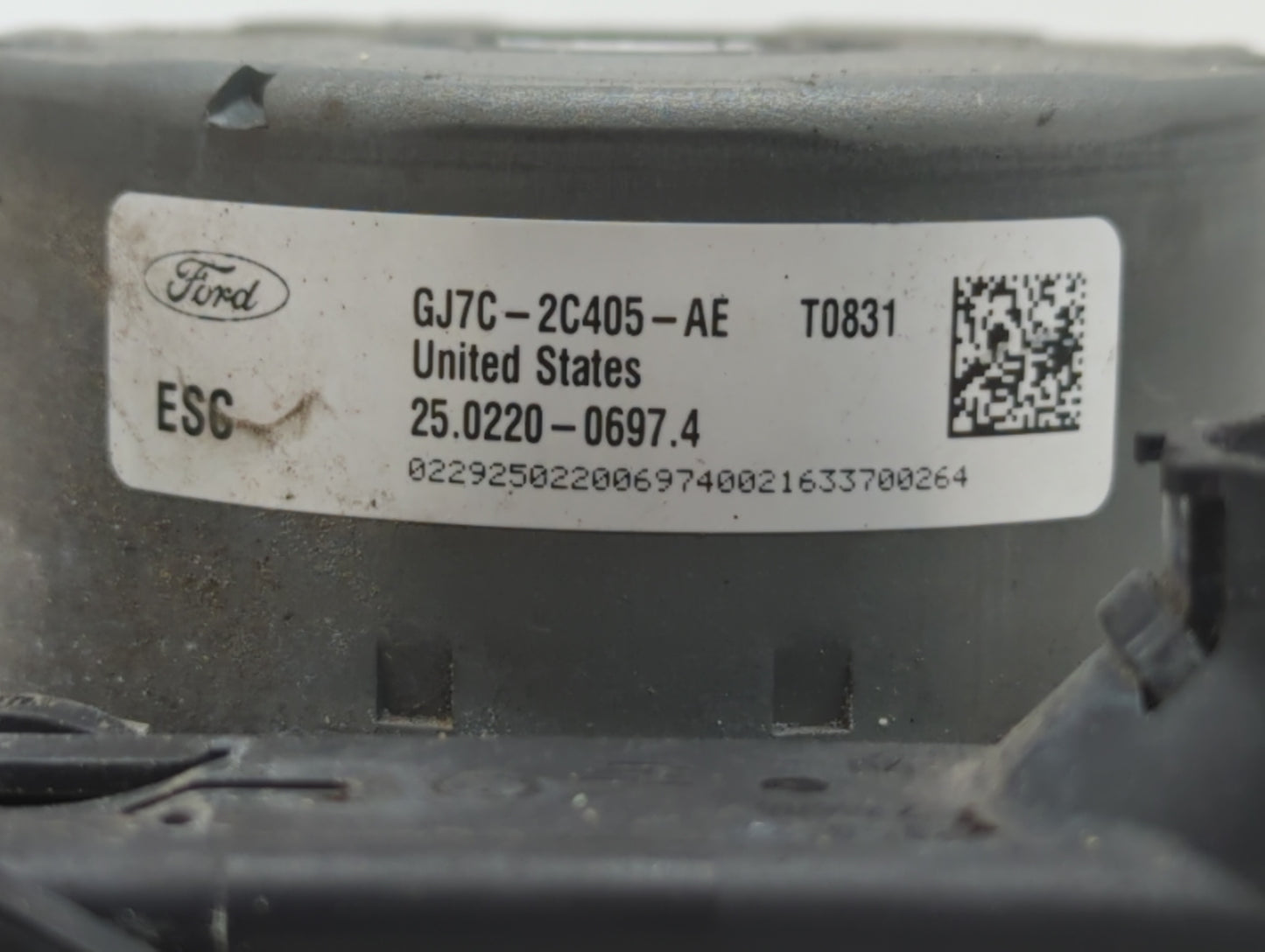 2017-2018 Lincoln Mkc ABS Pump Control Module Replacement P/N:GJ7C-2C405-AD GJ7C-2C405-AE Fits Fits 2017 2018 OEM Used Auto 