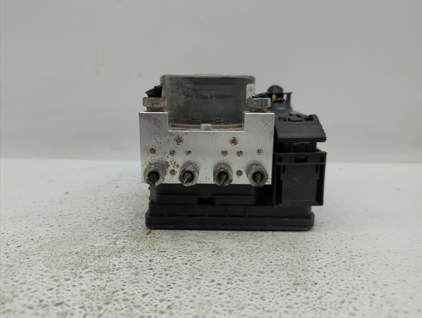 2017-2018 Lincoln Mkc ABS Pump Control Module Replacement P/N:GJ7C-2C405-AD GJ7C-2C405-AE Fits Fits 2017 2018 OEM Used Auto 