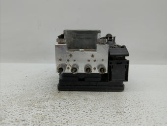 compare product 2017-2018 Lincoln Mkc ABS Pump Control Module Replacement P/N:GJ7C-2C405-AD GJ7C-2C405-AE Fits Fits 2017 2018 OEM Used Auto Parts
