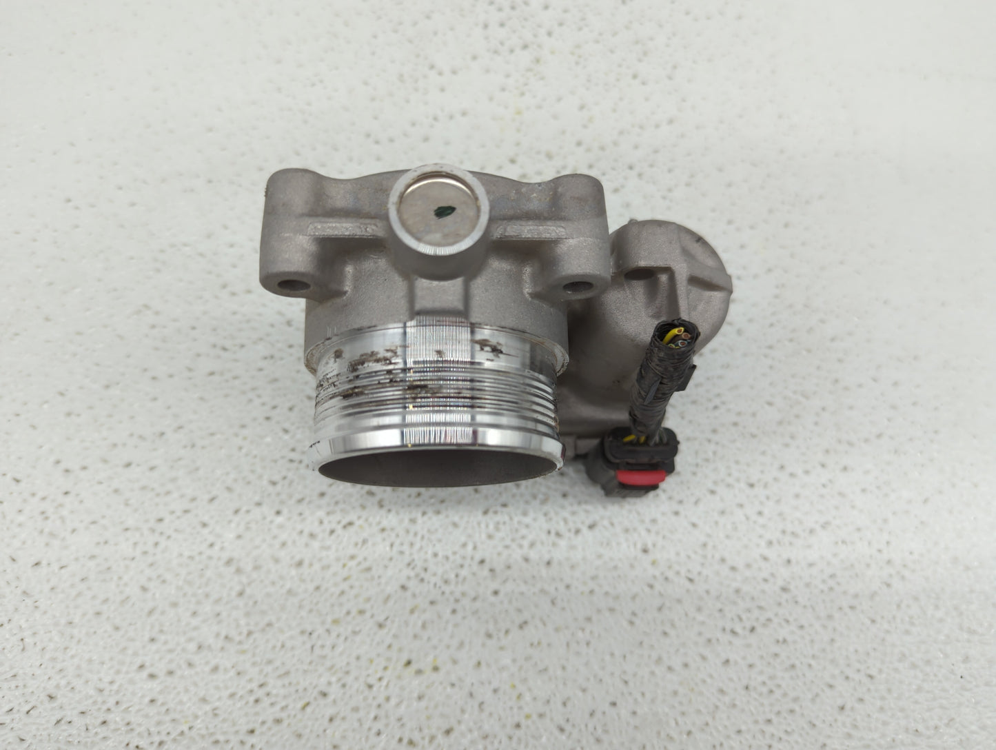 2015-2019 Lincoln Mkc Throttle Body P/N:DS7E-9F991-BB Fits Fits 2014 2015 2016 2017 2018 2019 OEM Used Auto Parts - Oemuseda