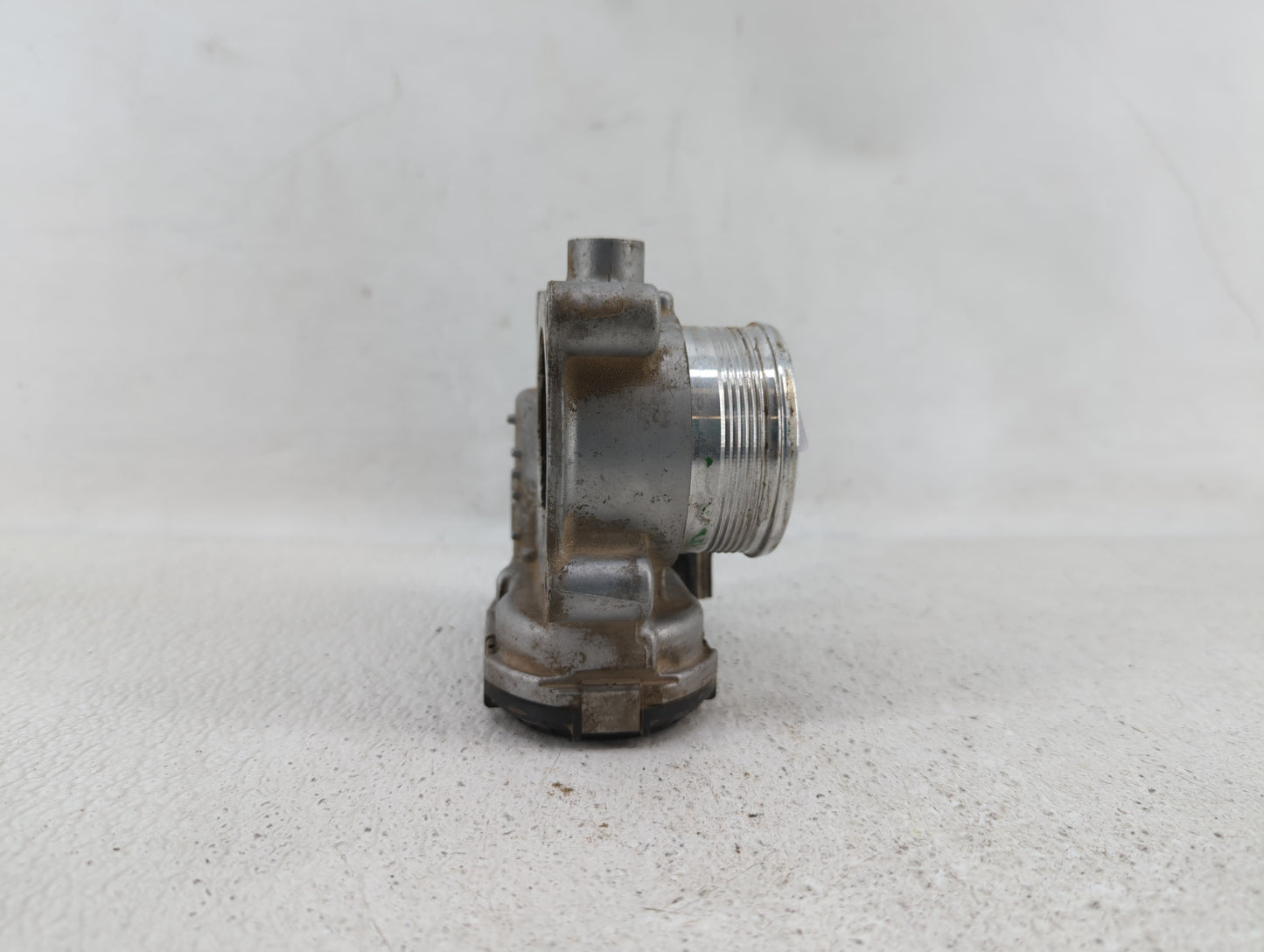 2015-2019 Lincoln Mkc Throttle Body P/N:DS7E-9F991-BB Fits Fits 2014 2015 2016 2017 2018 2019 OEM Used Auto Parts - Oemuseda