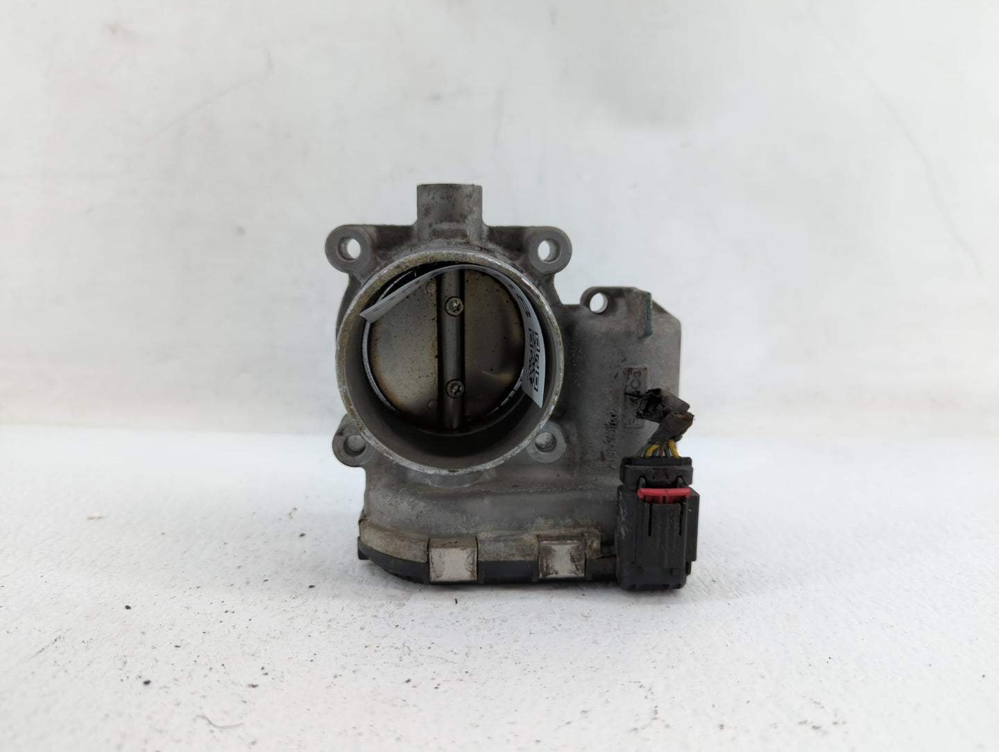 2015-2019 Lincoln Mkc Throttle Body P/N:DS7E-9F991-BB Fits Fits 2014 2015 2016 2017 2018 2019 OEM Used Auto Parts - Oemuseda