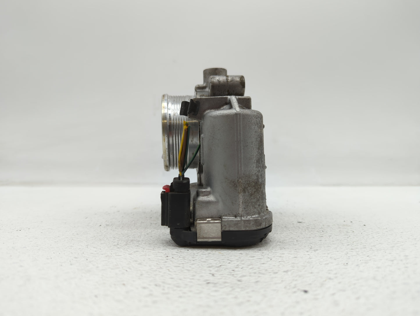 2015-2019 Lincoln Mkc Throttle Body P/N:DS7E-9F991-BB Fits Fits 2014 2015 2016 2017 2018 2019 OEM Used Auto Parts - Oemuseda