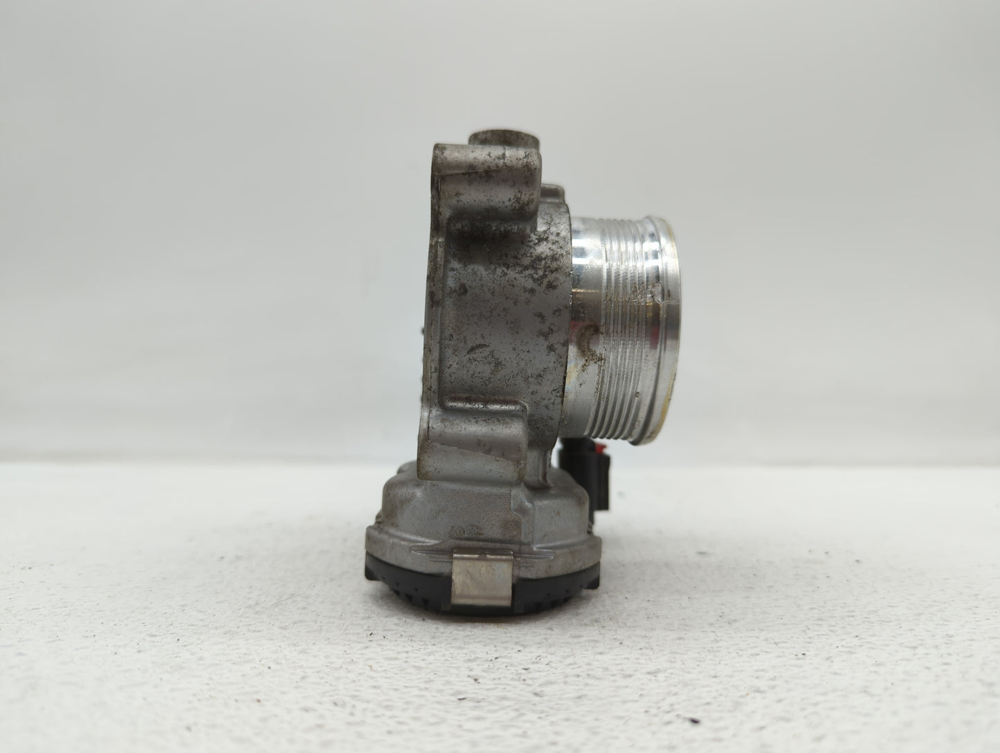2015-2019 Lincoln Mkc Throttle Body P/N:DS7E-9F991-BB Fits Fits 2014 2015 2016 2017 2018 2019 OEM Used Auto Parts - Oemuseda