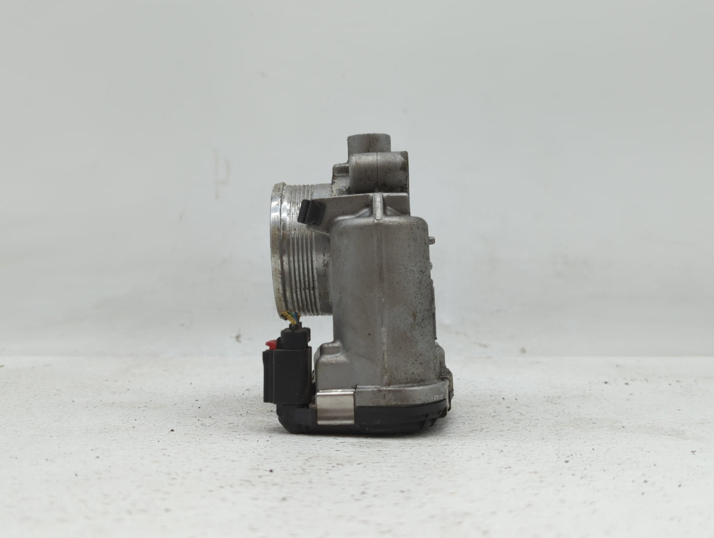 2015-2019 Lincoln Mkc Throttle Body P/N:0 280 750 566 DS7E-9F991-BB Fits Fits 2014 2015 2016 2017 2018 2019 OEM Used Auto Pa