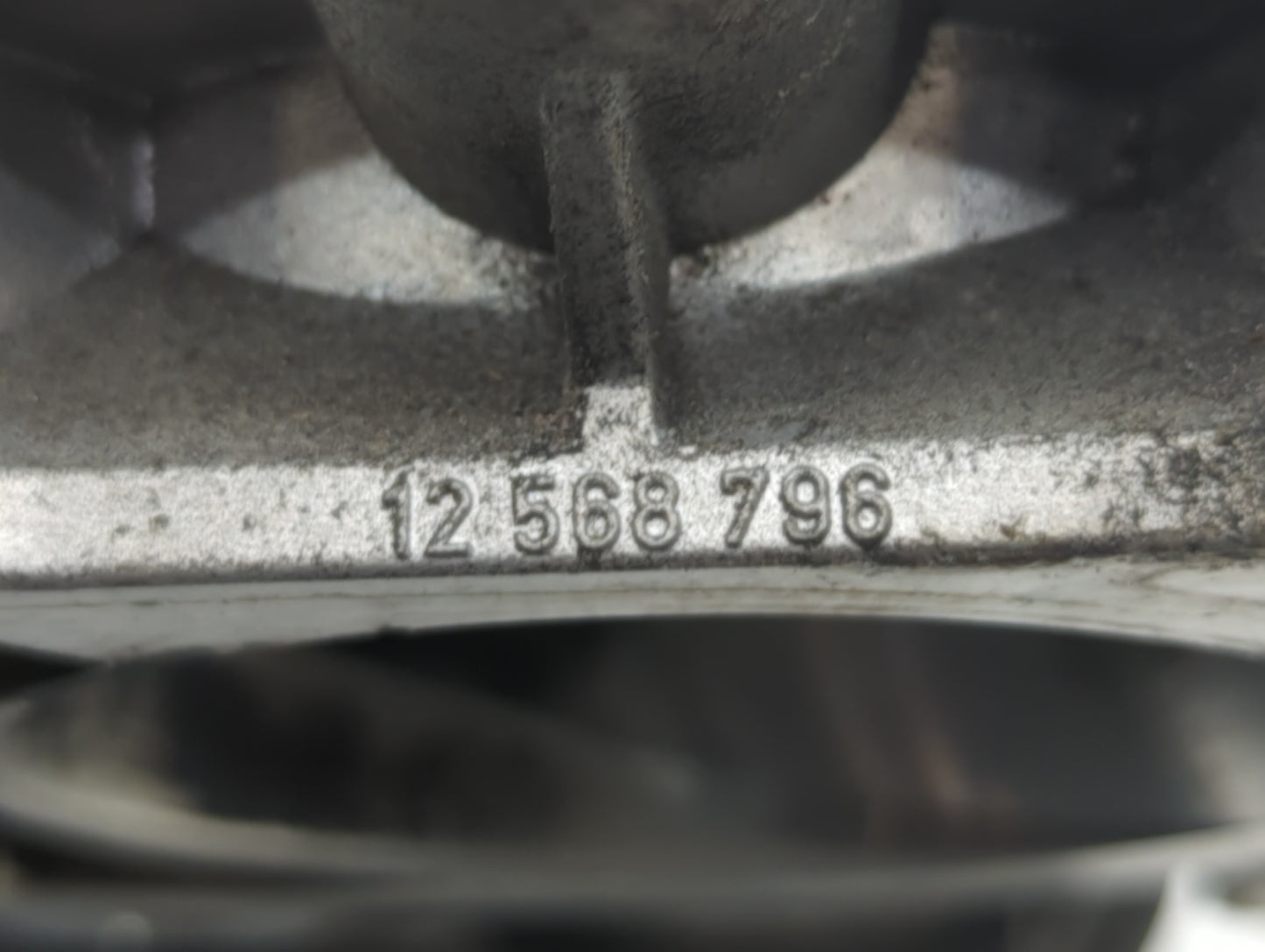 2015-2019 Lincoln Mkc Throttle Body P/N:12 568 796 0 280 750 566, DS7E-9F991-BB Fits Fits 2014 2015 2016 2017 2018 2019 OEM 