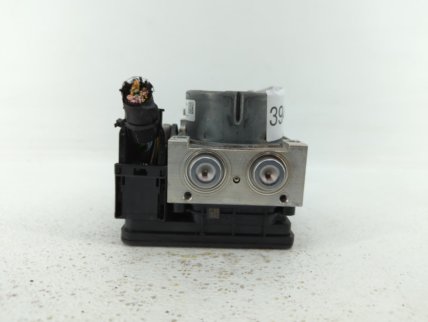 2017 Lincoln Mkc ABS Pump Control Module Replacement P/N:GJ7C-2C405-AD Fits OEM Used Auto Parts - Oemusedautoparts1.com