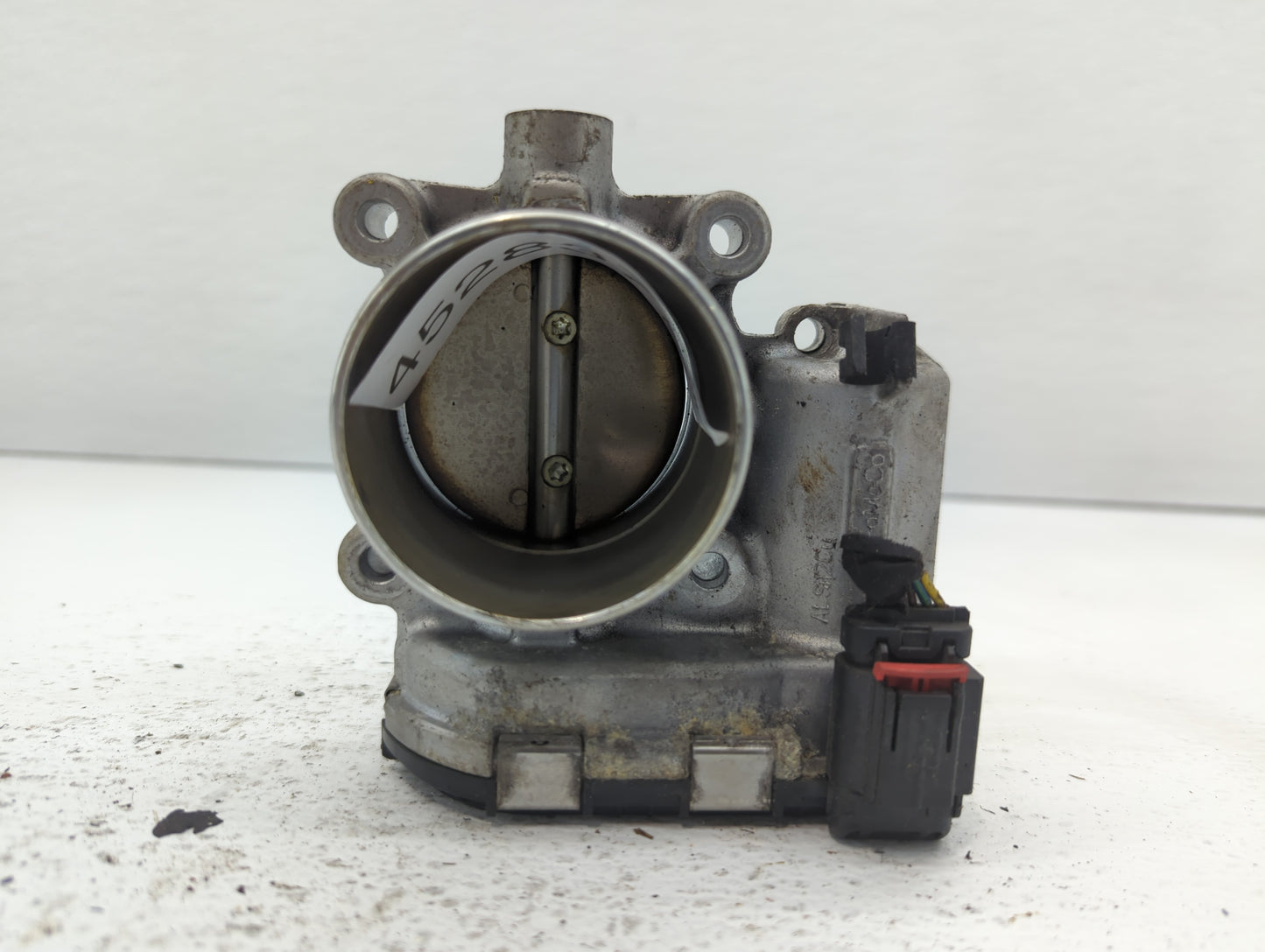 2015-2019 Lincoln Mkc Throttle Body P/N:DS7E-9F991-BD DS7E-9F991-BB Fits Fits 2014 2015 2016 2017 2018 2019 2020 2021 2022 O