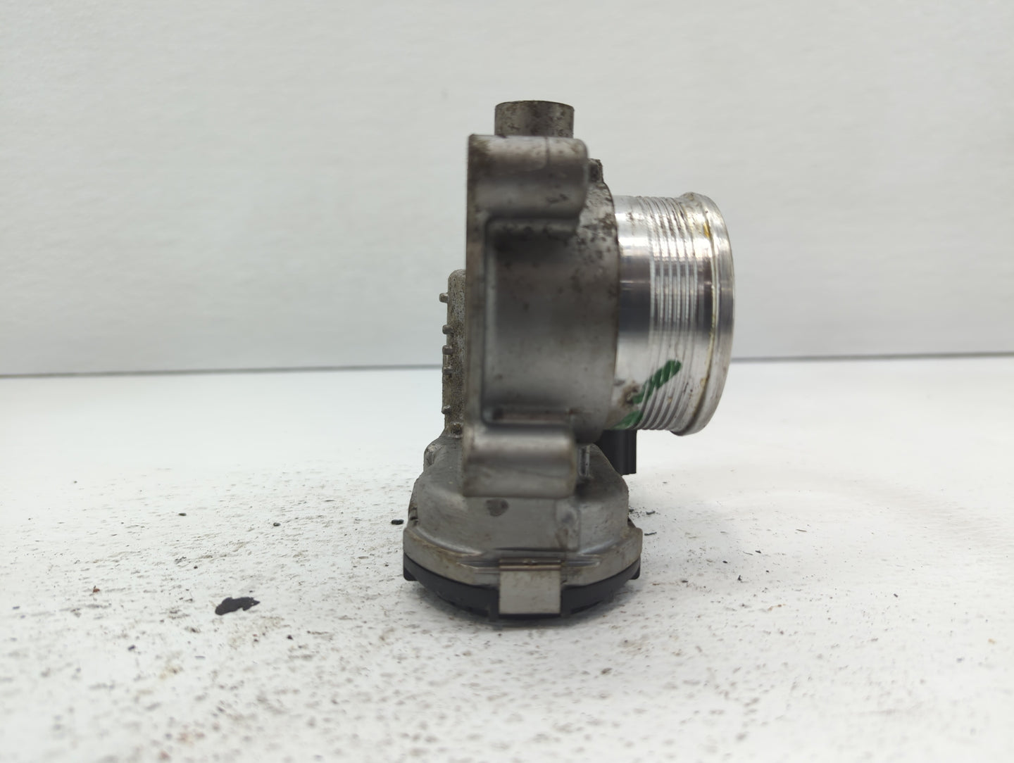 2015-2019 Lincoln Mkc Throttle Body P/N:DS7E-9F991-BD DS7E-9F991-BB Fits Fits 2014 2015 2016 2017 2018 2019 2020 2021 2022 O