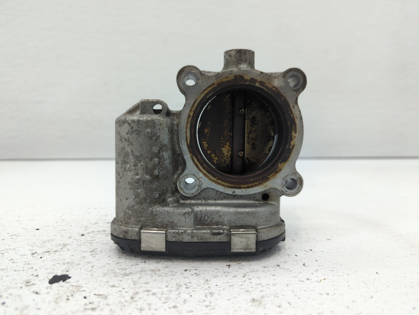 2015-2019 Lincoln Mkc Throttle Body P/N:DS7E-9F991-BD DS7E-9F991-BB Fits Fits 2014 2015 2016 2017 2018 2019 2020 2021 2022 O