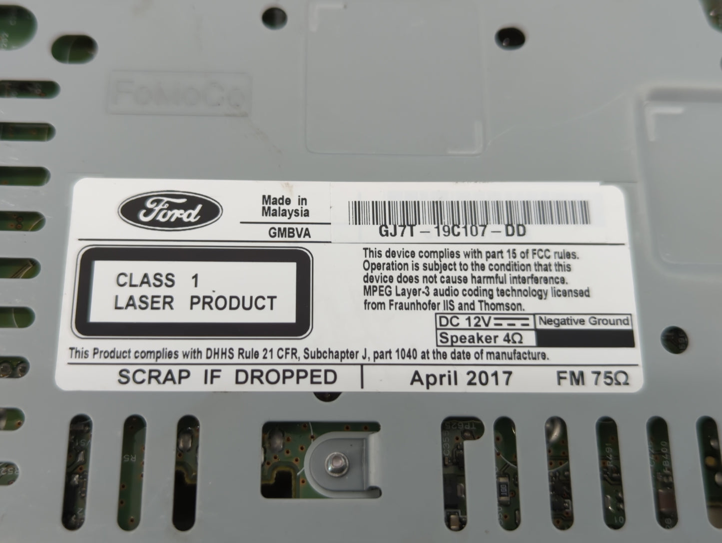 2017-2019 Lincoln Mkc Radio AM FM Cd Player Receiver Replacement P/N:GJ7T-19C107-DD Fits Fits 2017 2018 2019 OEM Used Auto P