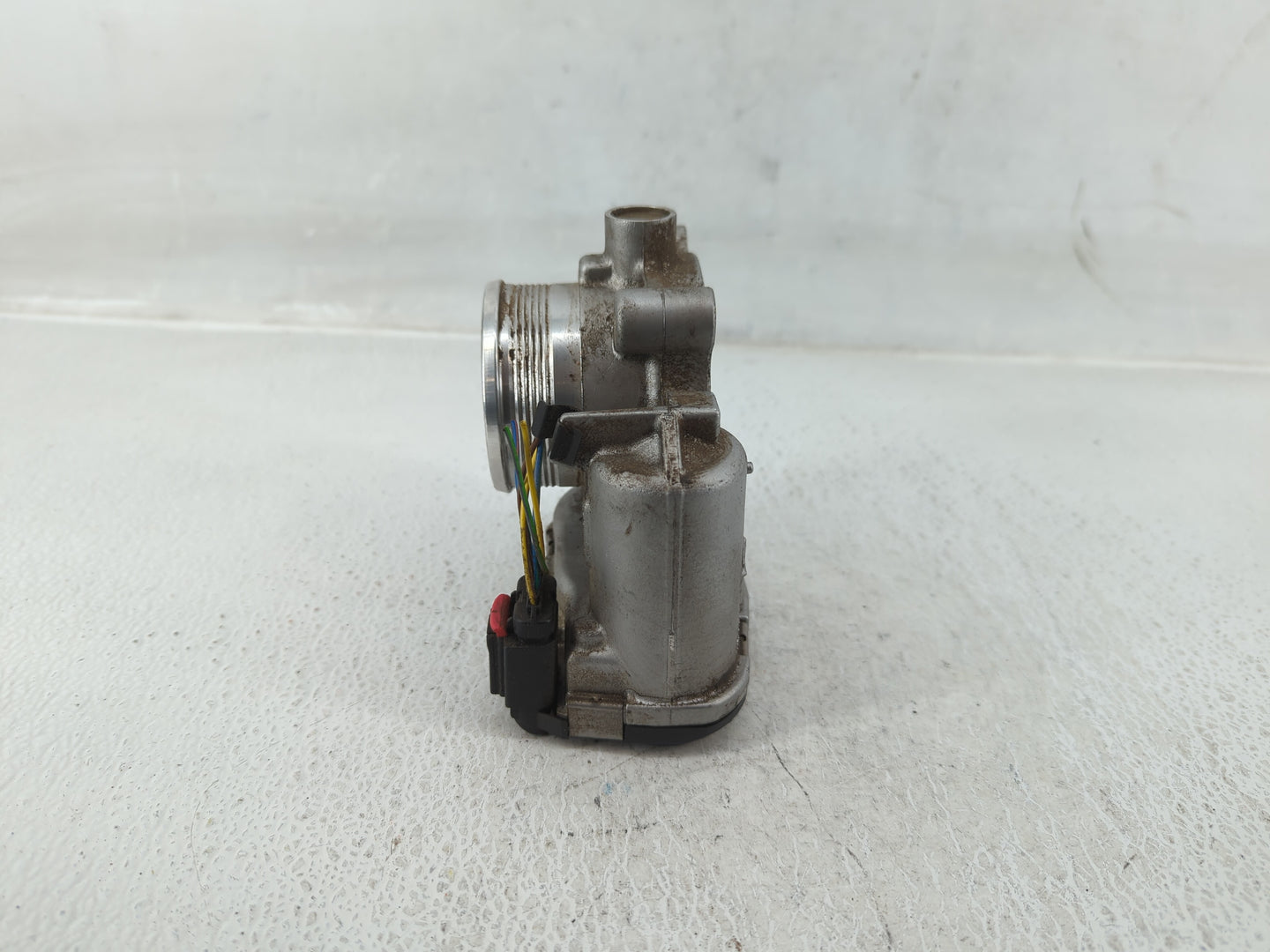 2015-2019 Lincoln Mkc Throttle Body P/N:DE7E-9F991-BB Fits Fits 2014 2015 2016 2017 2018 2019 2020 2021 2022 OEM Used Auto P