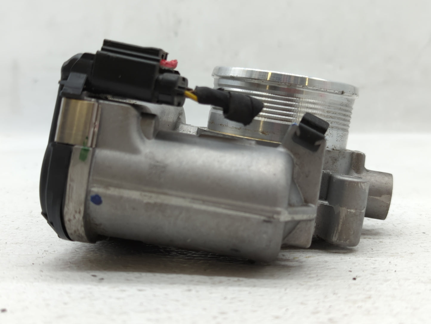 2015-2019 Lincoln Mkc Throttle Body P/N:DS7E-9F991-BB Fits Fits 2014 2015 2016 2017 2018 2019 2020 2021 2022 OEM Used Auto P