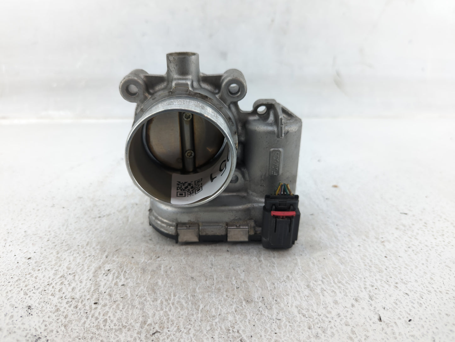 2015-2019 Lincoln Mkc Throttle Body P/N:DS7E-9F991-BB Fits Fits 2014 2015 2016 2017 2018 2019 2020 2021 2022 OEM Used Auto P