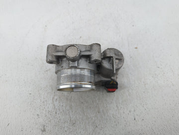 2015-2019 Lincoln Mkc Throttle Body P/N:DS7E-9F991-BB Fits Fits 2014 2015 2016 2017 2018 2019 2020 2021 2022 OEM Used Auto Parts