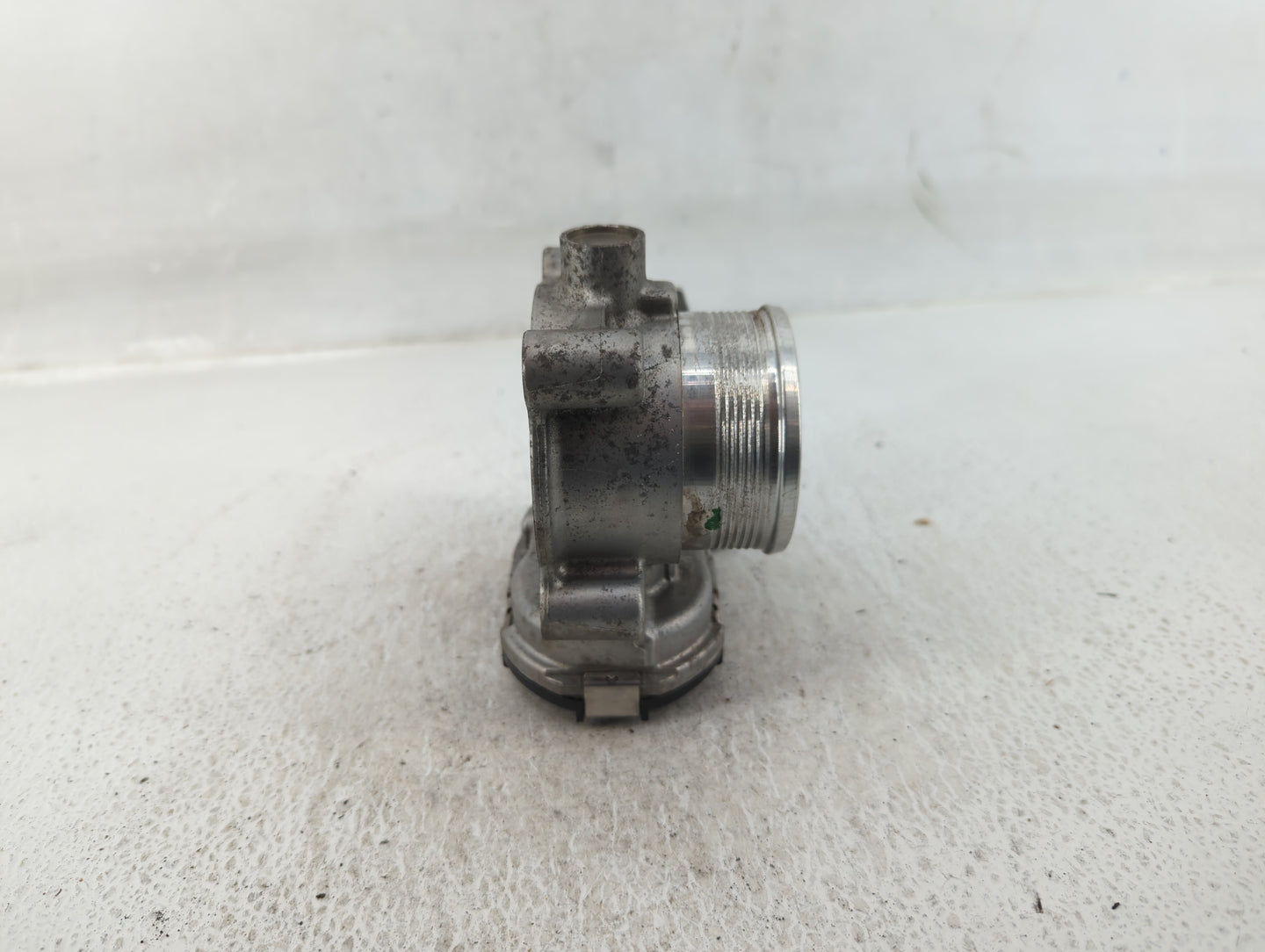 2015-2019 Lincoln Mkc Throttle Body P/N:DS7E-9F991-BB Fits Fits 2014 2015 2016 2017 2018 2019 2020 2021 2022 OEM Used Auto P