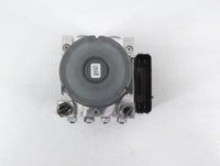 2017-2018 Lincoln Mkc ABS Pump Control Module Replacement P/N:GJ7C-2C405-AE Fits Fits 2017 2018 OEM Used Auto Parts - Oemuse