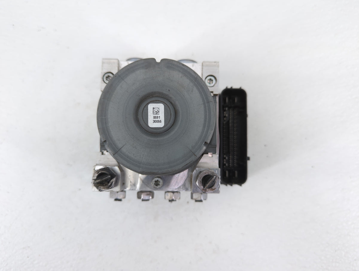 2017-2018 Lincoln Mkc Anti-Lock Brake ABS Pump Module Actuator OEM P/N:GJ7C-2C405-AE Fits Fits 2017 2018 OEM Used Auto Parts