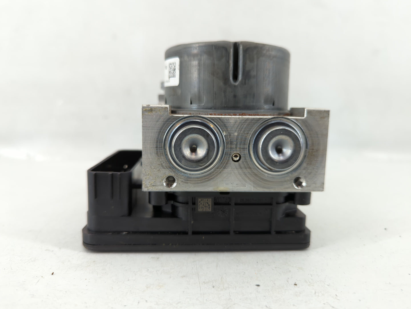 2017-2018 Lincoln Mkc ABS Pump Control Module Replacement P/N:GJ7C-2C405-AE Fits Fits 2017 2018 OEM Used Auto Parts - Oemuse