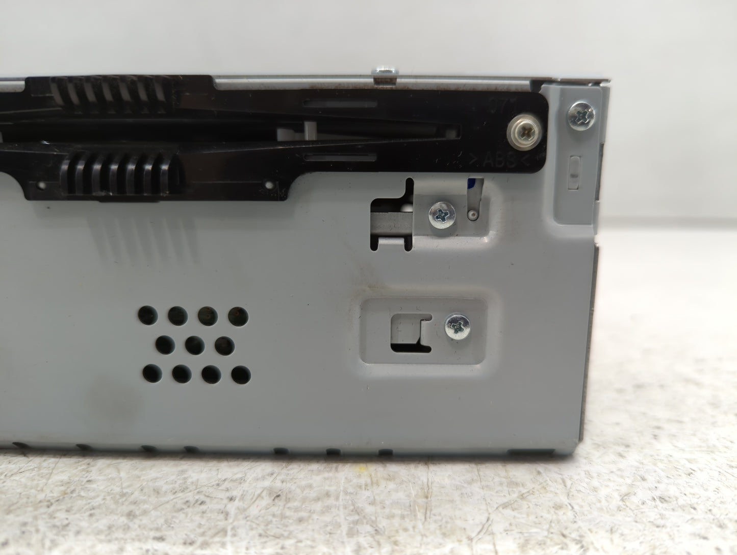 2017-2019 Lincoln Mkc Radio AM FM Cd Player Receiver Replacement P/N:GJ7T-19C107-ED Fits Fits 2017 2018 2019 OEM Used Auto P